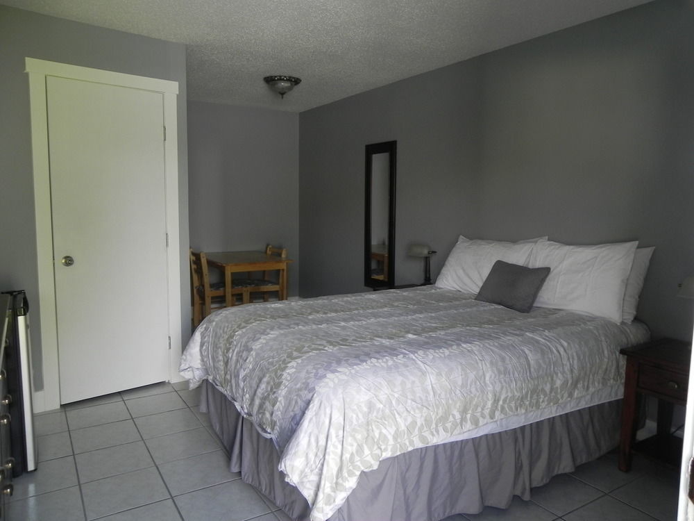 Naramata Courtyard Suites المظهر الخارجي الصورة