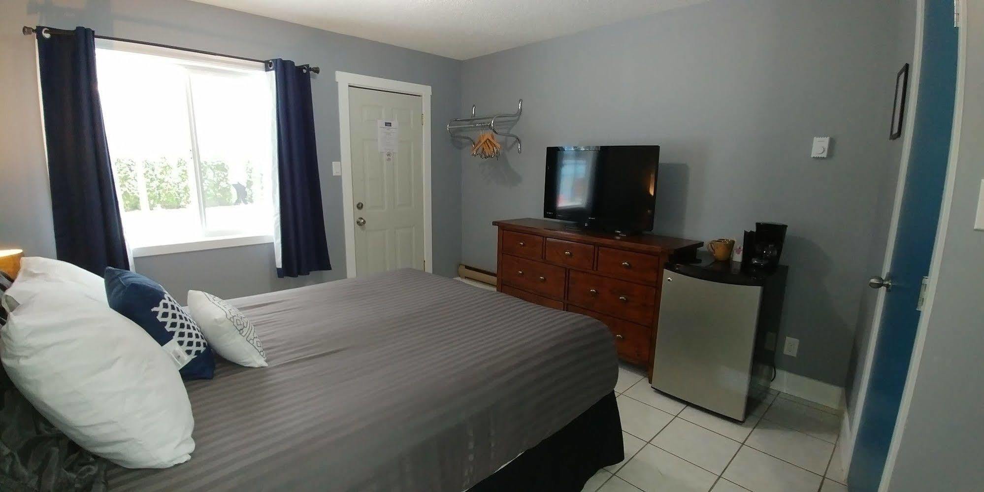 Naramata Courtyard Suites المظهر الخارجي الصورة