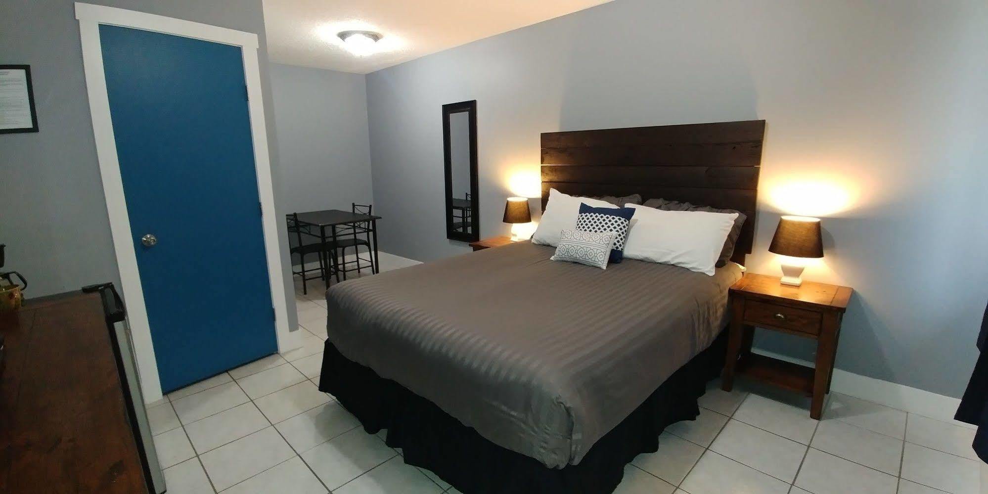 Naramata Courtyard Suites المظهر الخارجي الصورة